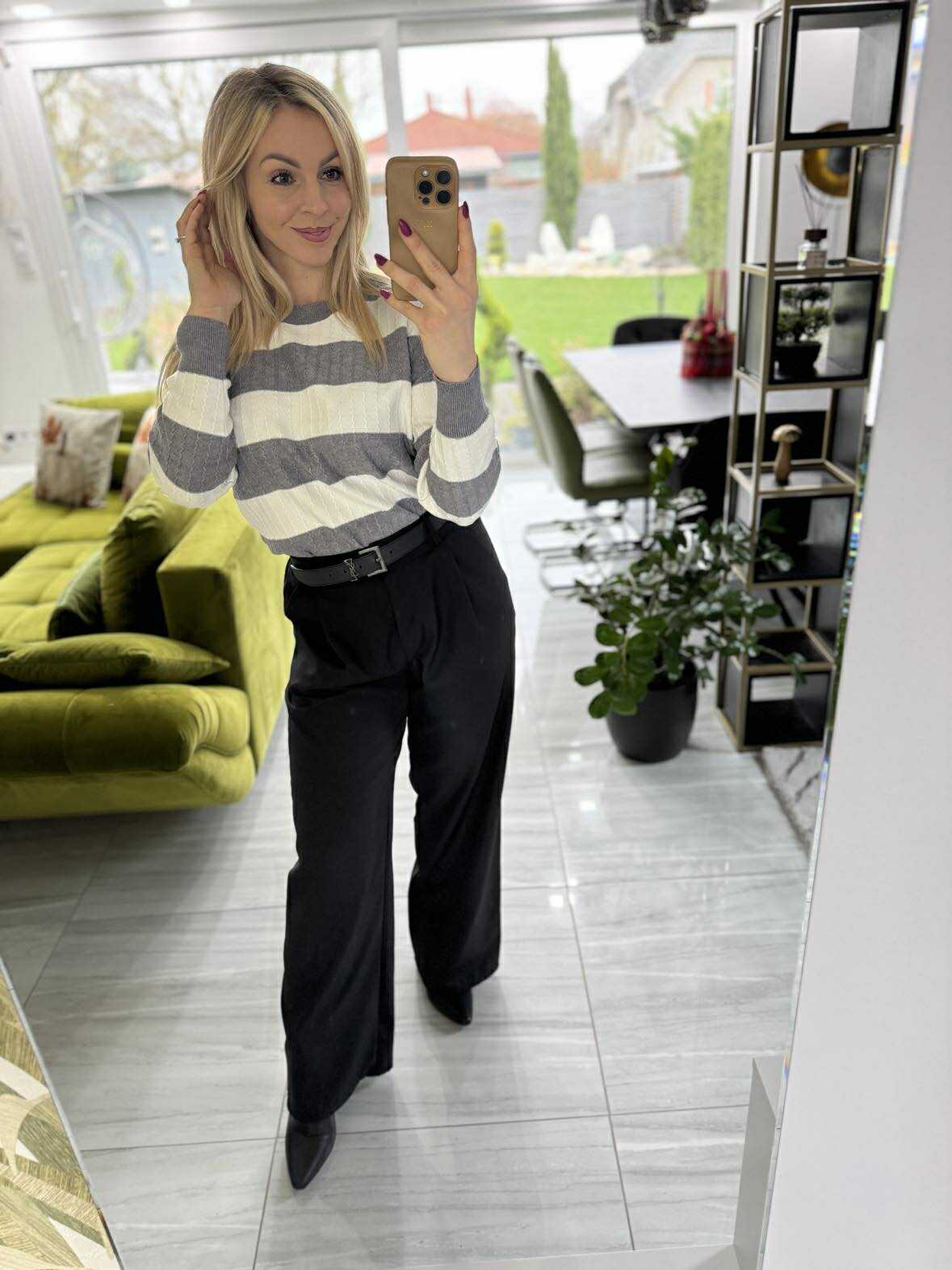 CSIKI - Kötött pulóver. Szürke