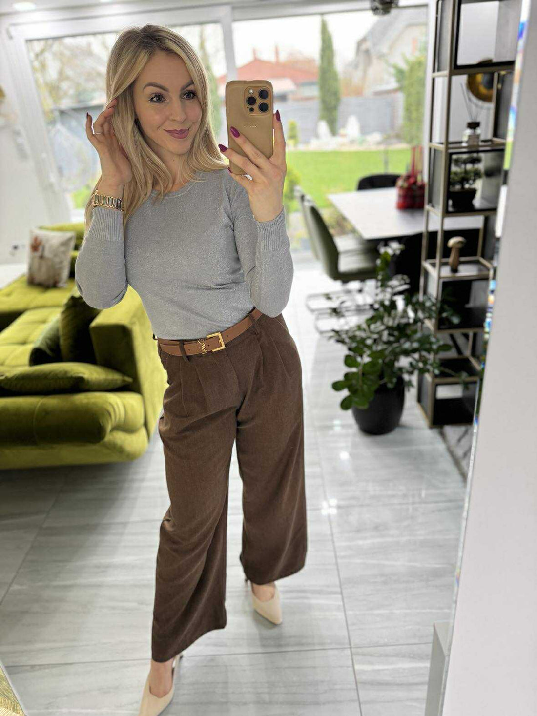 CSIKI - Csillogós pulóver. Szürke