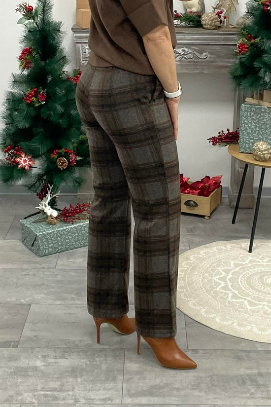 ALYNA - Elegáns nadrág. Barna