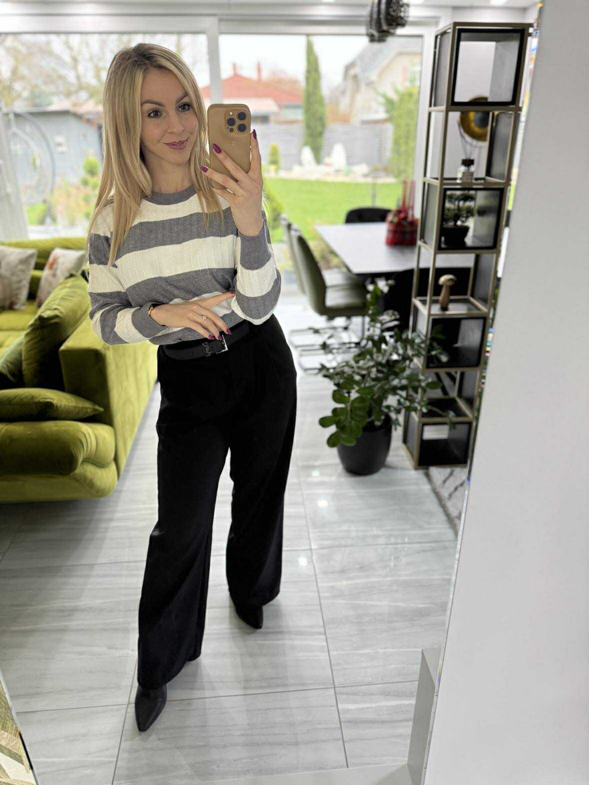 CSIKI - Kötött pulóver. Szürke