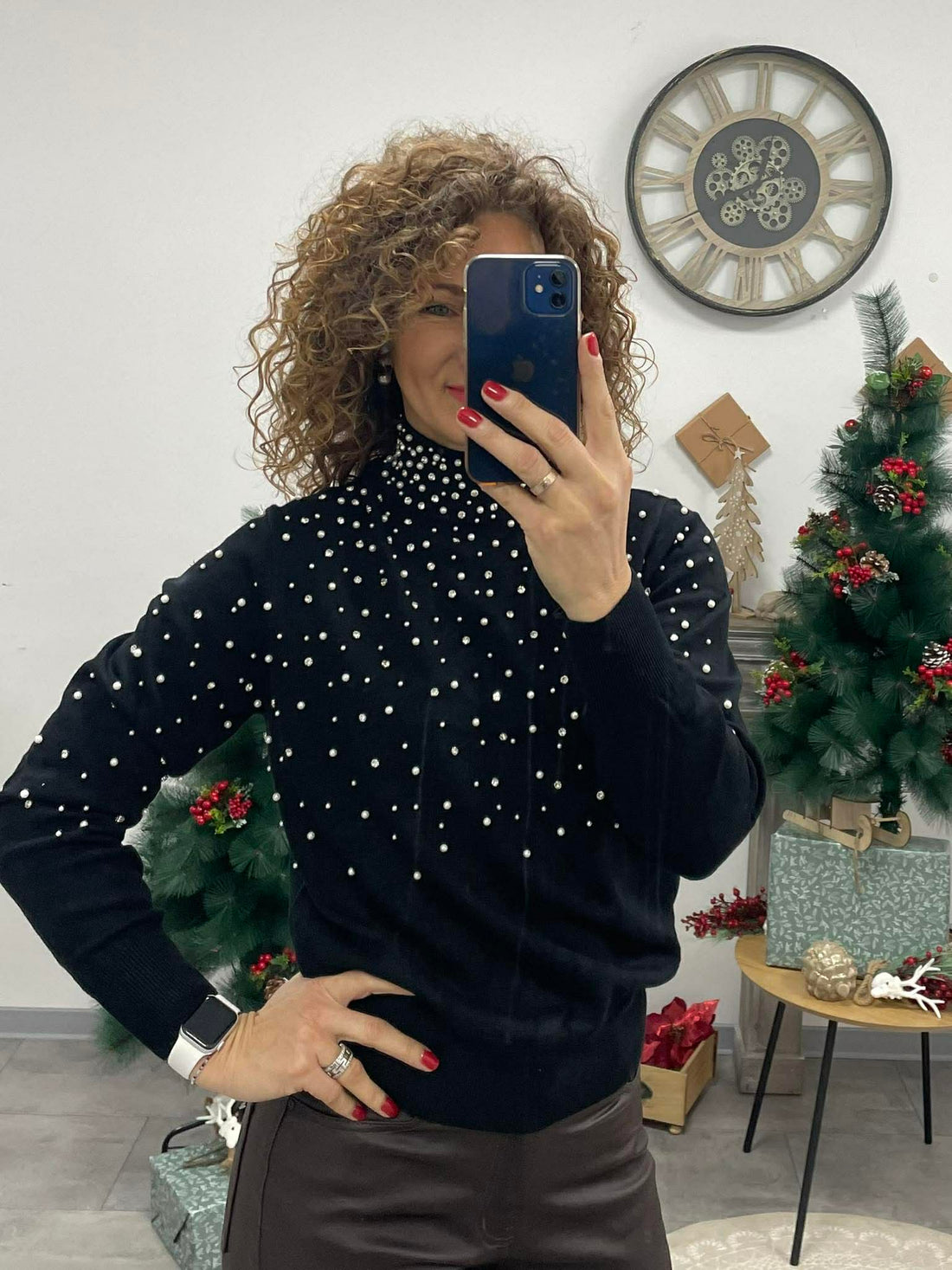 PEARL - Kötött félgarbó. Fekete