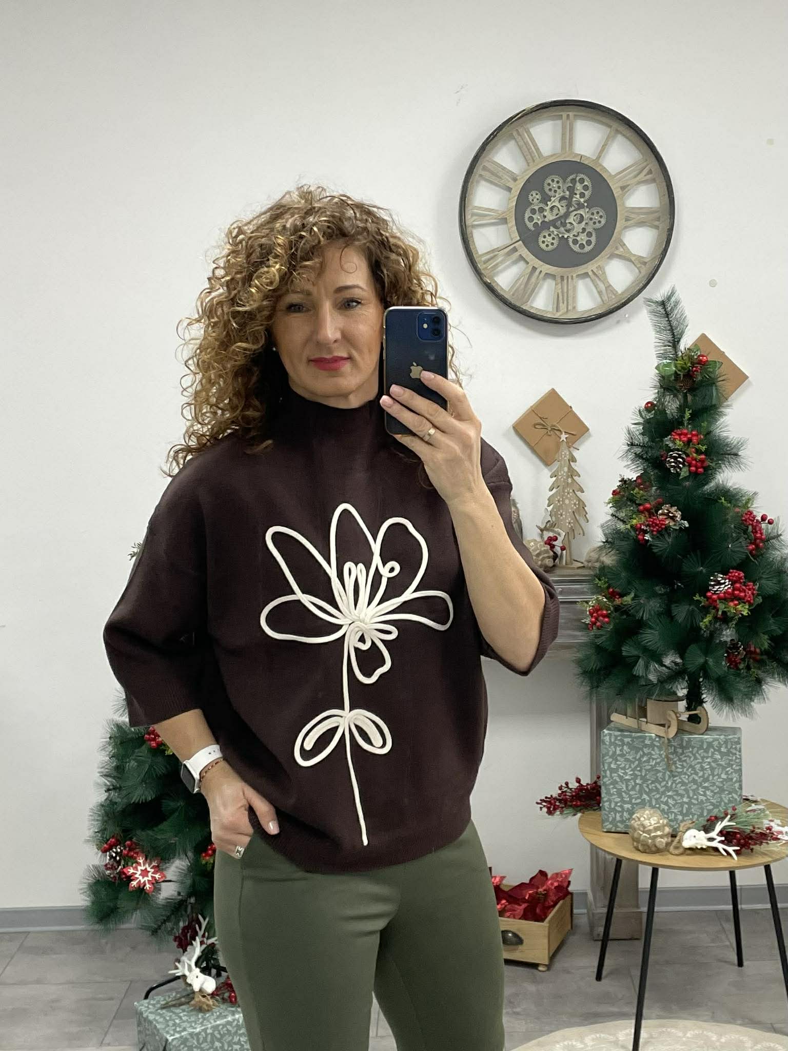 LILLER - Kötött oversíze  pulóver. Sötétbarna