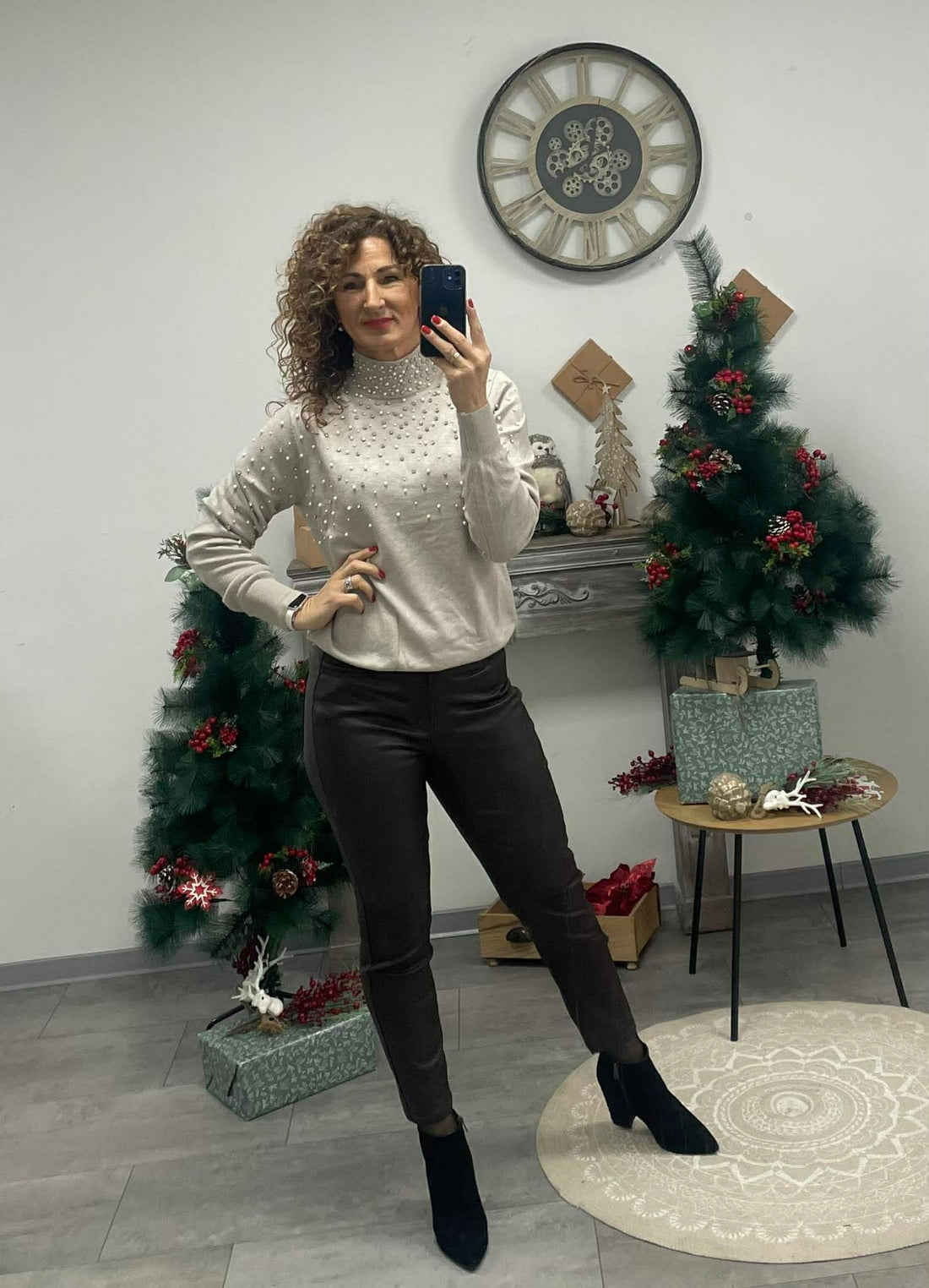 PEARL - Kötött félgarbó. Drapp