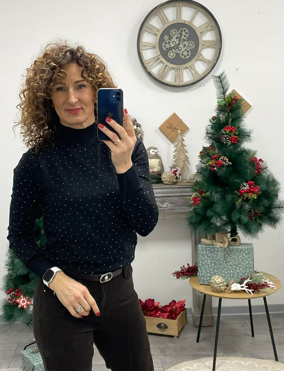 STONY - Apró köves kötött pulóver. Fekete