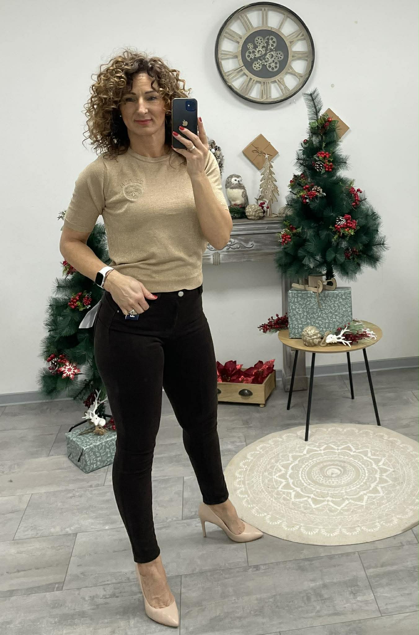 MOKKA - Push up farmer nadrág. Sötét barna