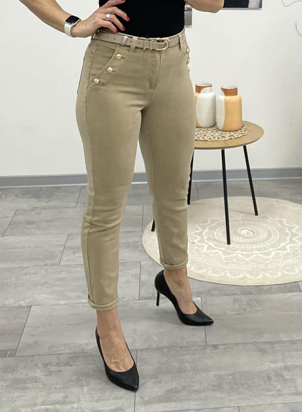 BOGI - Carot fazonú farmer nadrág. Bézs