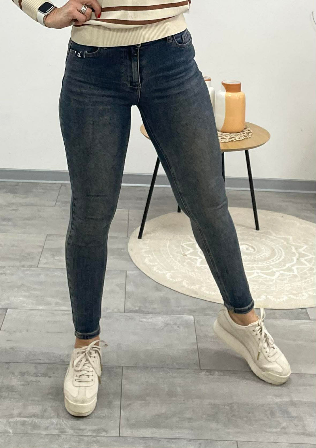 VIVI - Push up farmer nadrág. Koptatott