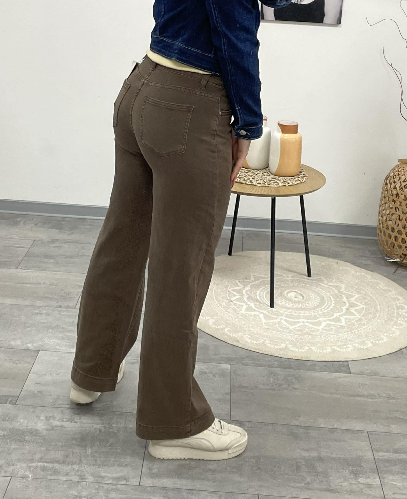 WIDE- Trapéz farmer nadrág. Barna