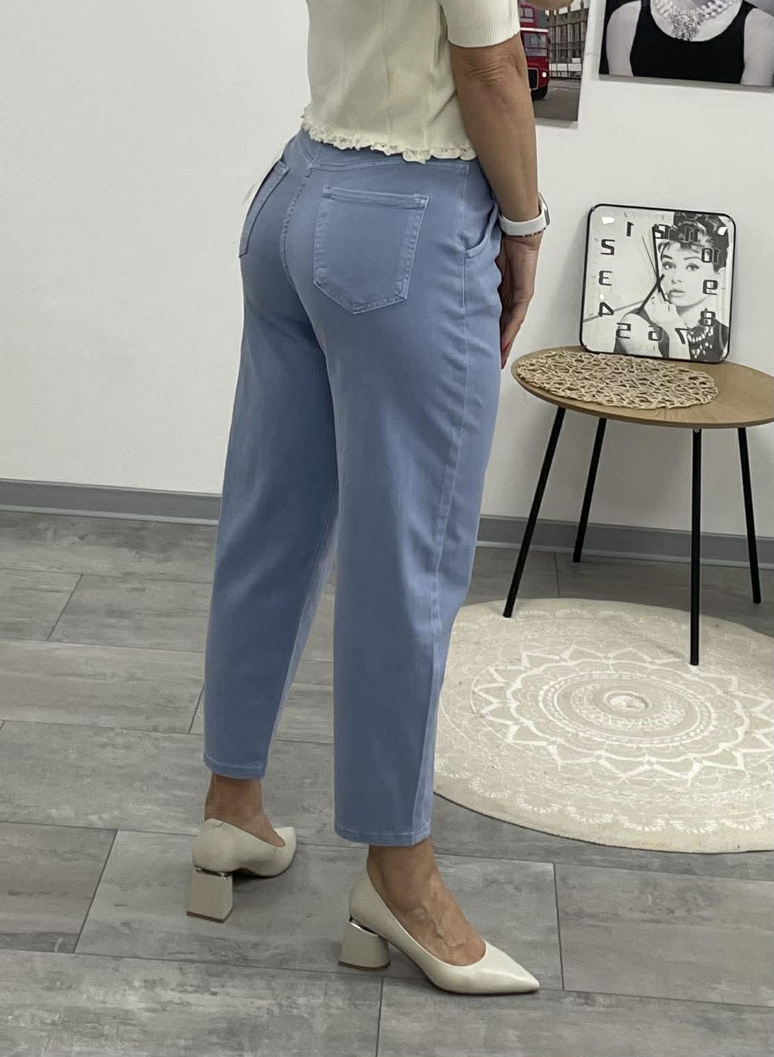 GRÉTI - Bő laza fazonú farmer nadrág. Közép kék