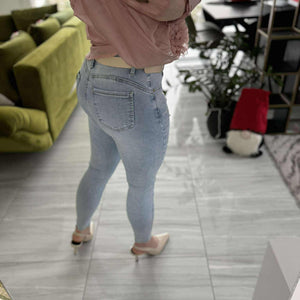 Gyöngyös - Világos Push-up Farmer nadrág.