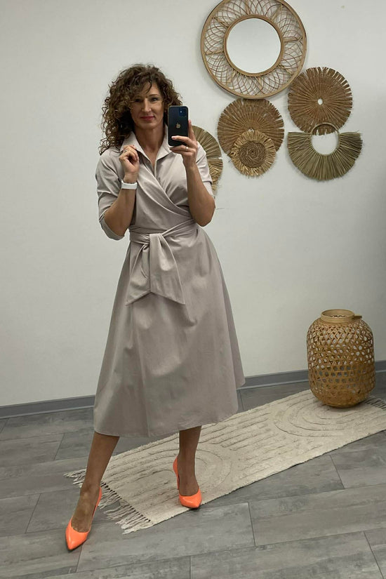 IRCSI - Átkötős ruha. Bézs