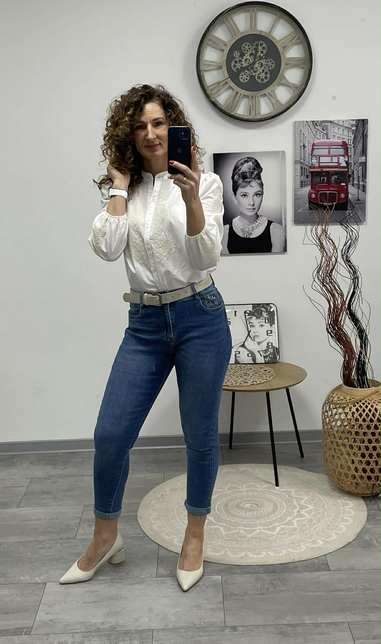 SARA - Közép kék MOM Fitt farmer nadrág