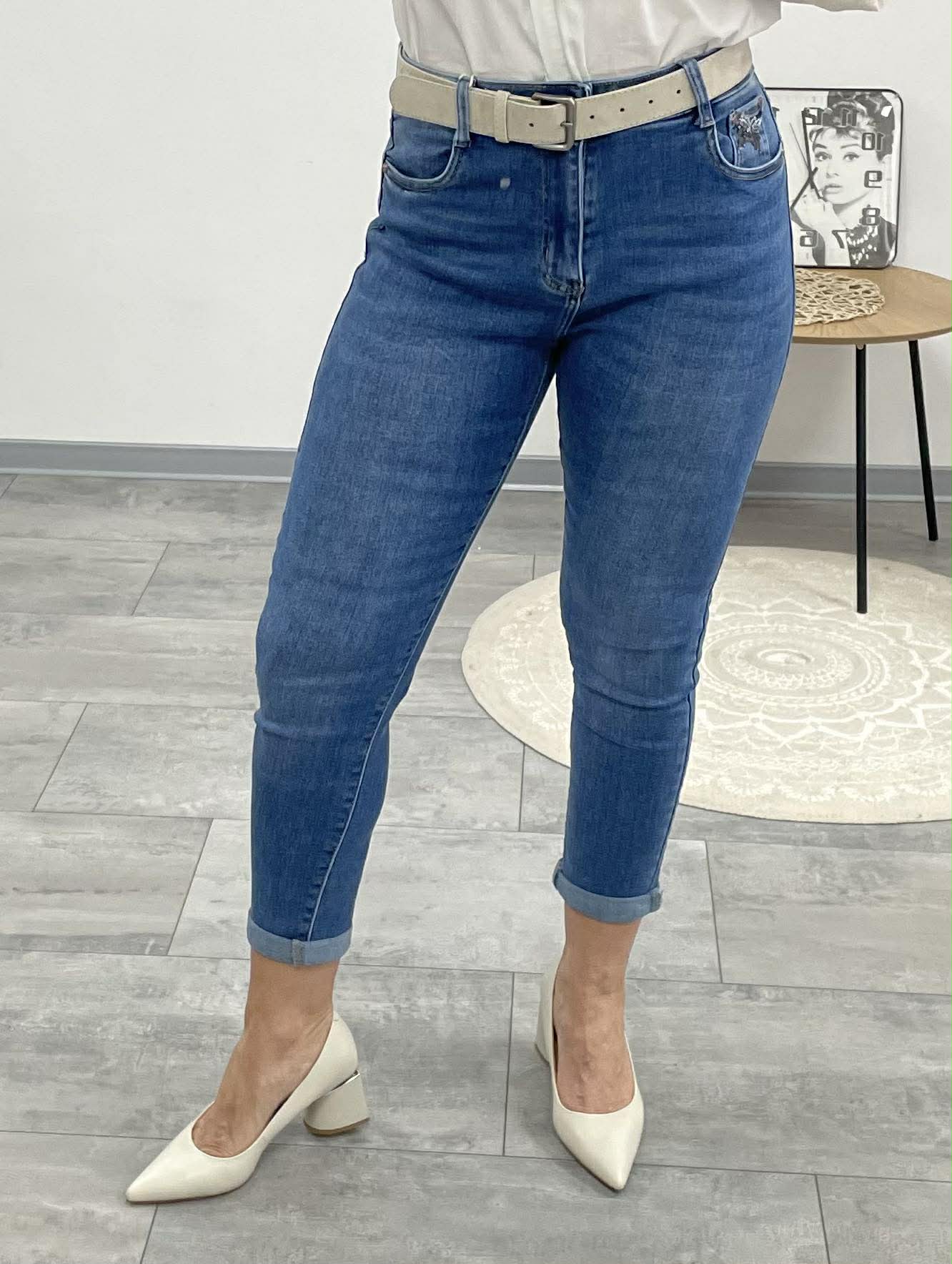 SARA - Közép kék MOM Fitt farmer nadrág