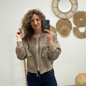 Zsaklin - Zsinór hímzett kabát. Teve barna