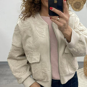 ZSAKLIN - Zsinór hímzett kabát. Világos bézs