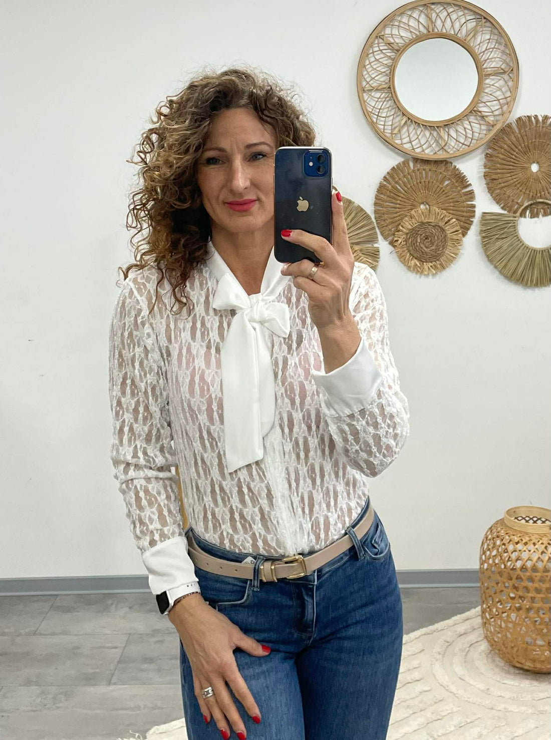 BEAUTY - Csipke blúz. Fehér