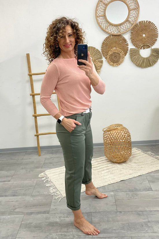 LCK - Gumis derekú laza nadrág.Khakizöld