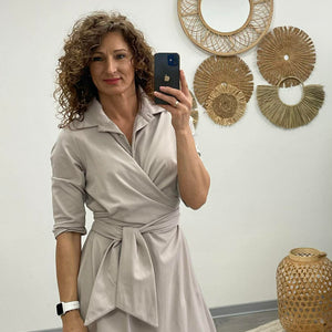 IRCSI - Átkötős ruha. Bézs