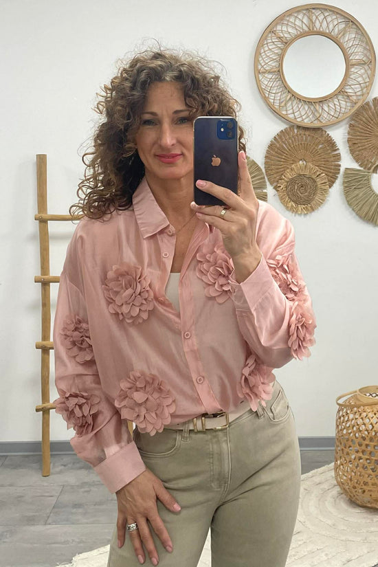 MARGARET - 3D virágos blúz. Rózsaszin