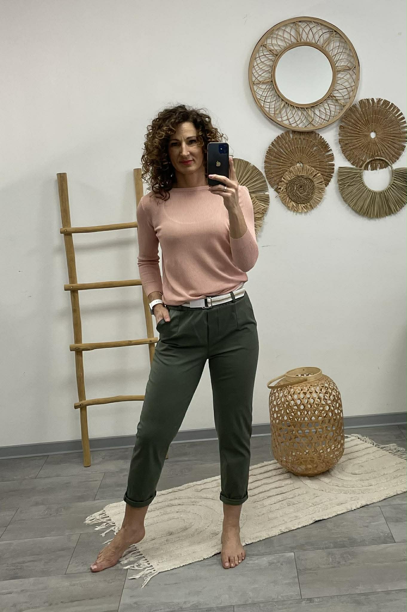 JONA - Kötött felső. Rózsaszín