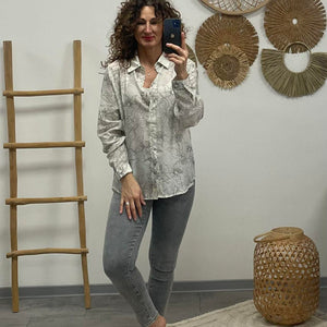 Flower  - Virágos blúz. Világosdrapp