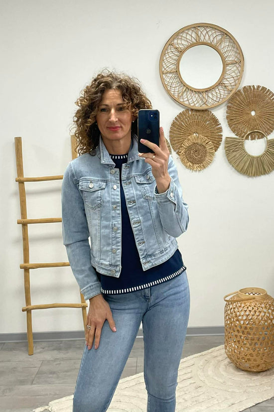 SIMPLE _ Farmer dzseki. Világos koptatott kék.