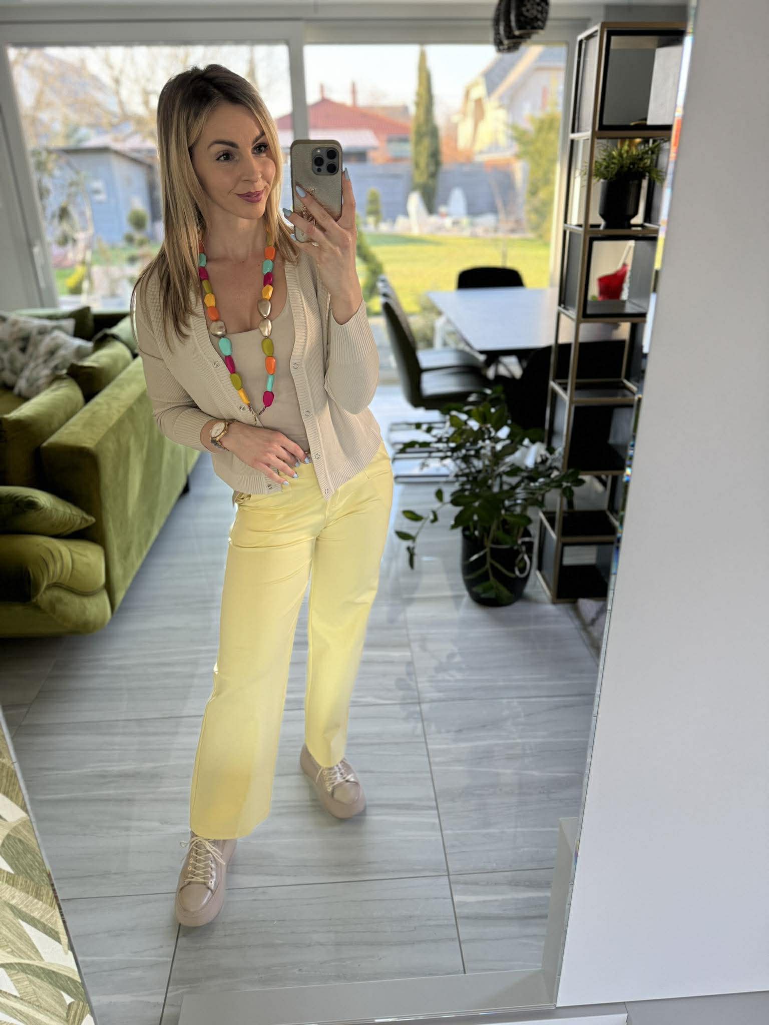 JONA II - Kötött kardigán. Világosbézs