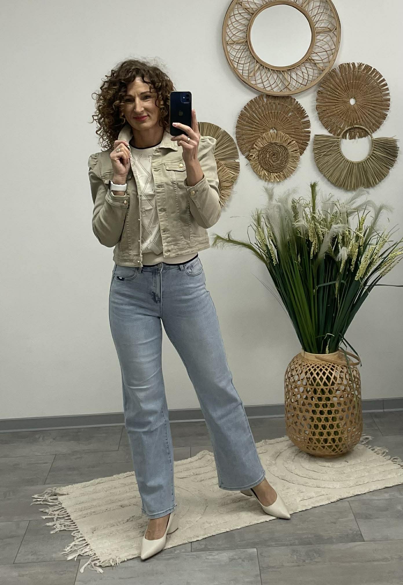 KIARA - Farmer dzseki. Bézs