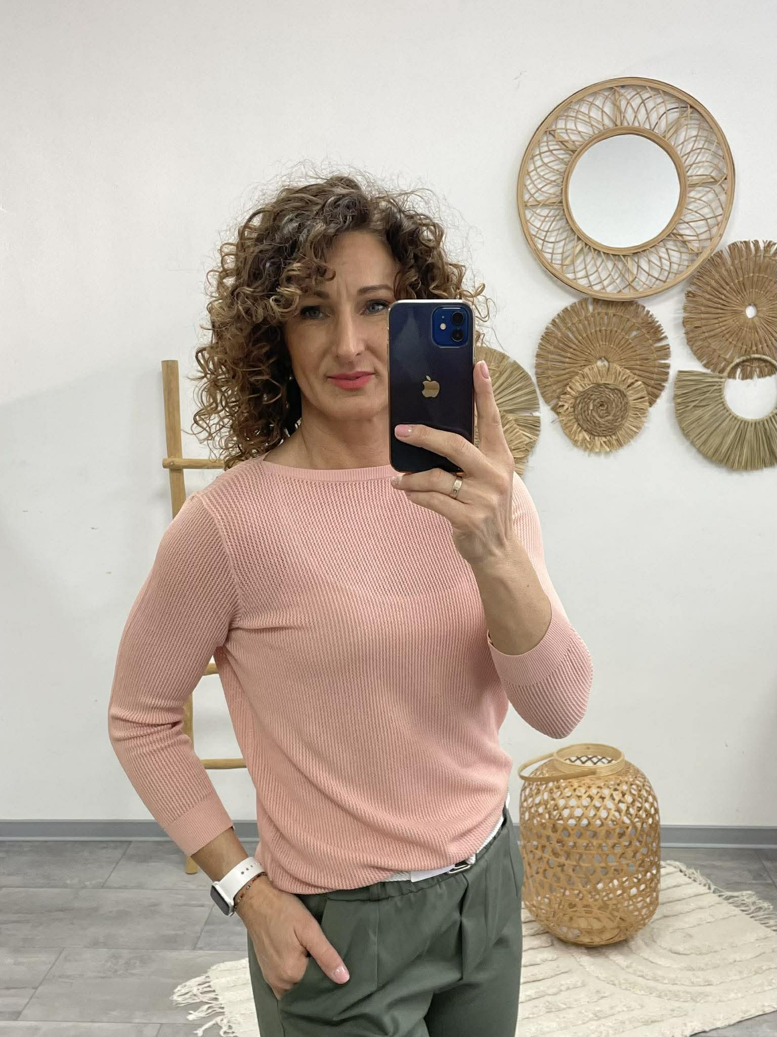 JONA - Kötött felső. Rózsaszín