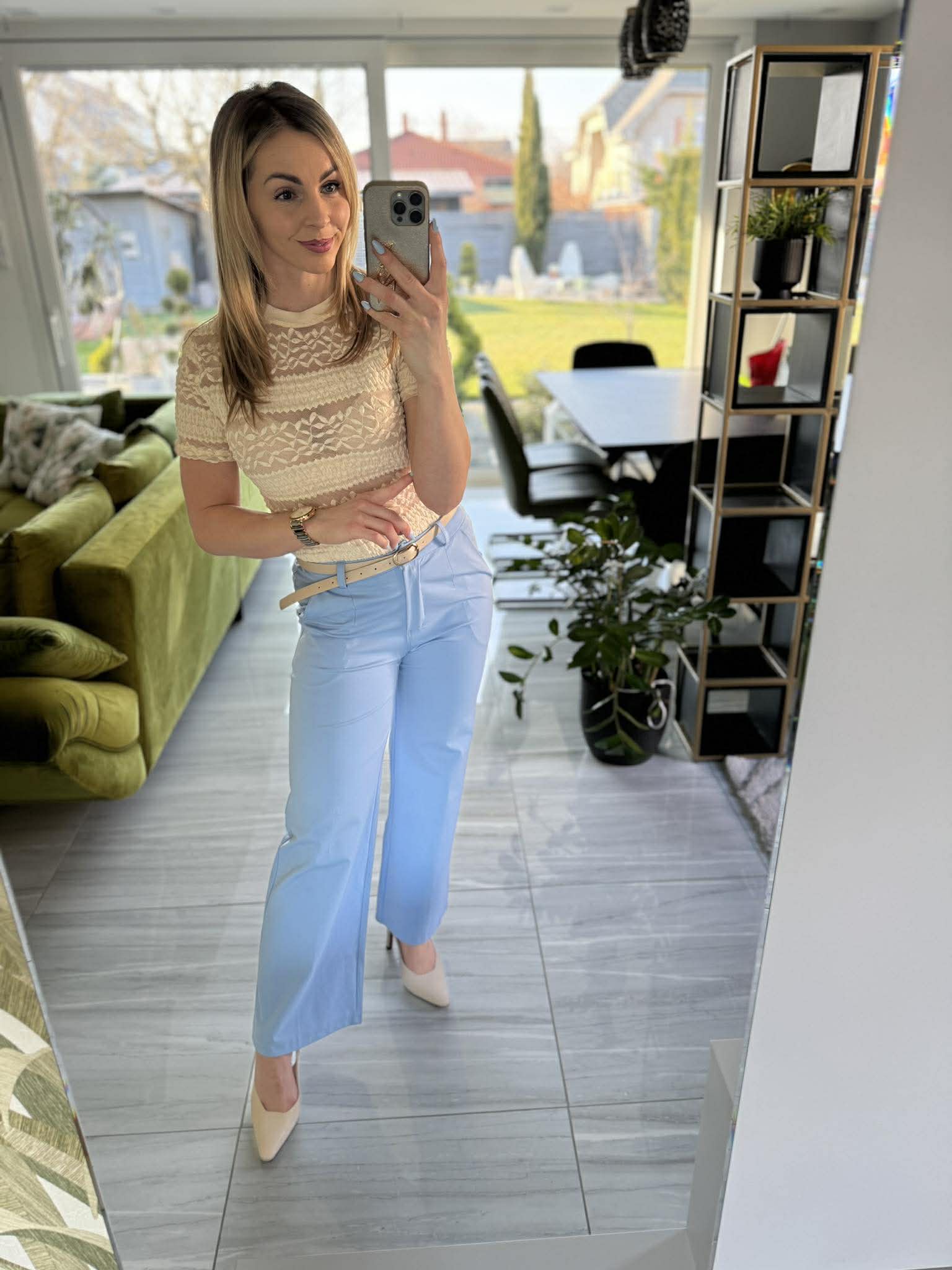 TRENDY - Egyenes  bő szárú nadrág. Világoskék