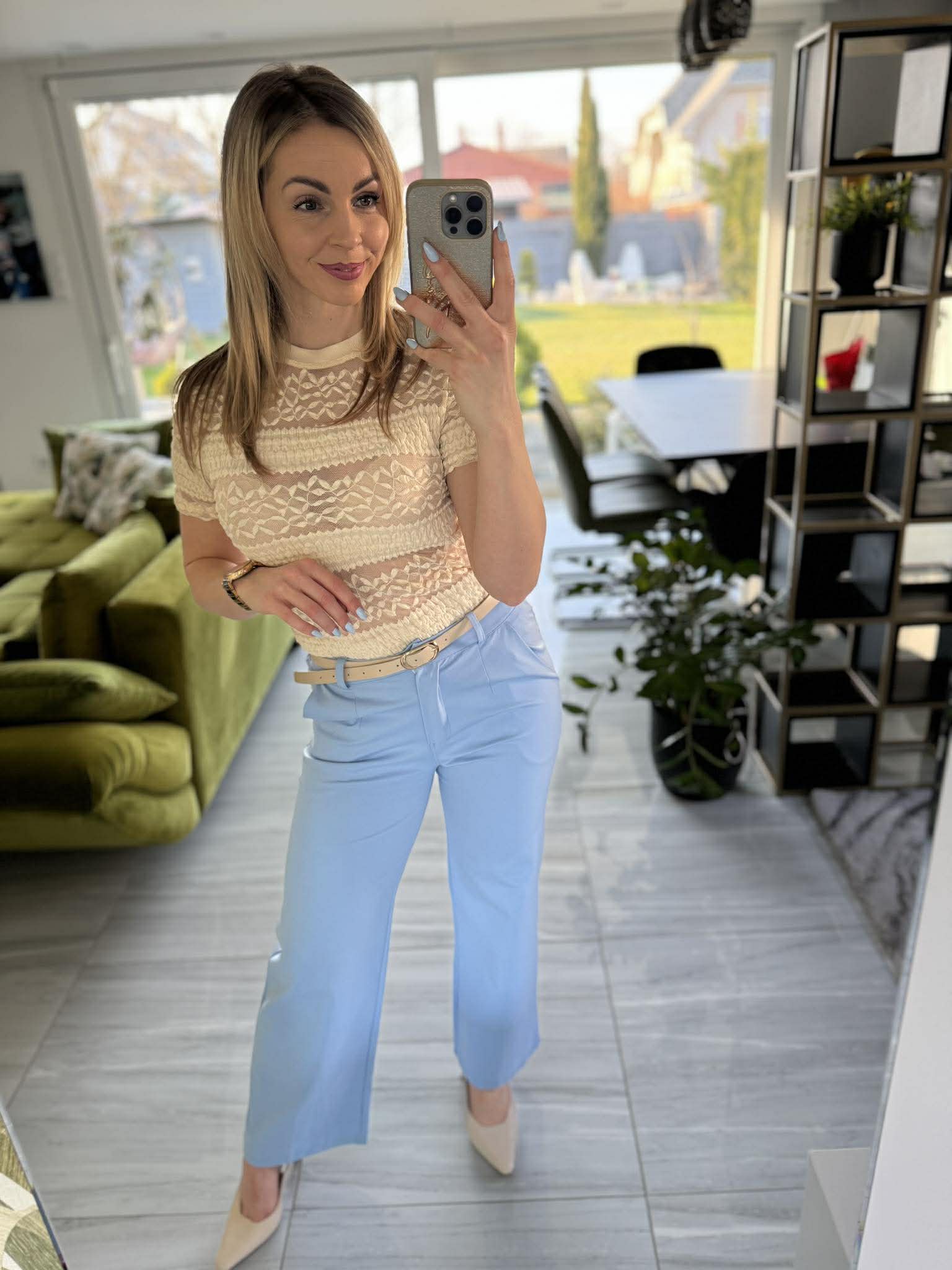 TRENDY - Egyenes  bő szárú nadrág. Világoskék