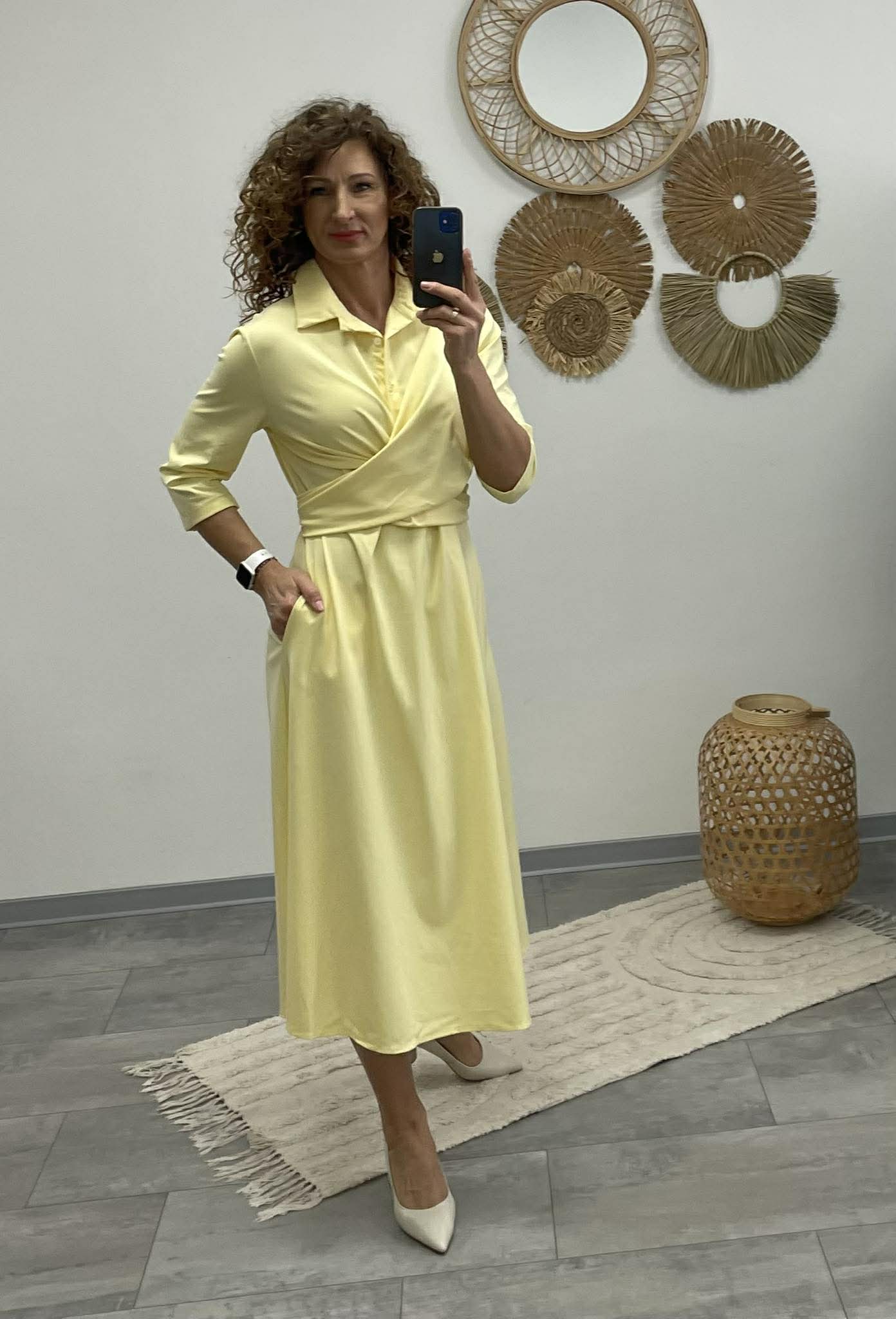 Ircsi - Átkötős ruha. Sárga