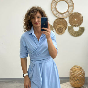 IRCSI - Átkötős ruha. Világos kék