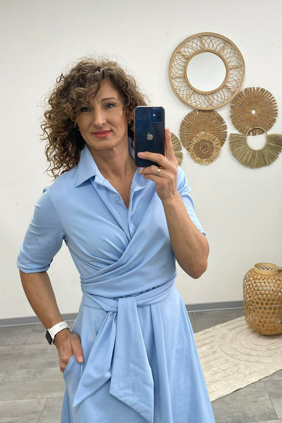 IRCSI - Átkötős ruha. Világos kék