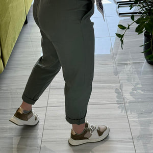 KATA - Laza szabású vászon nadrág. Khaki