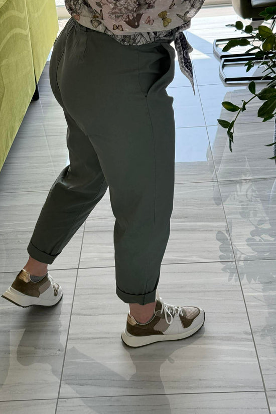 KATA - Laza szabású vászon nadrág. Khaki