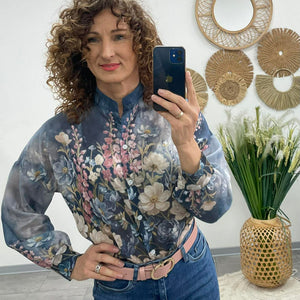 SANA - Virágos áttetsző blúz. Sötétkék