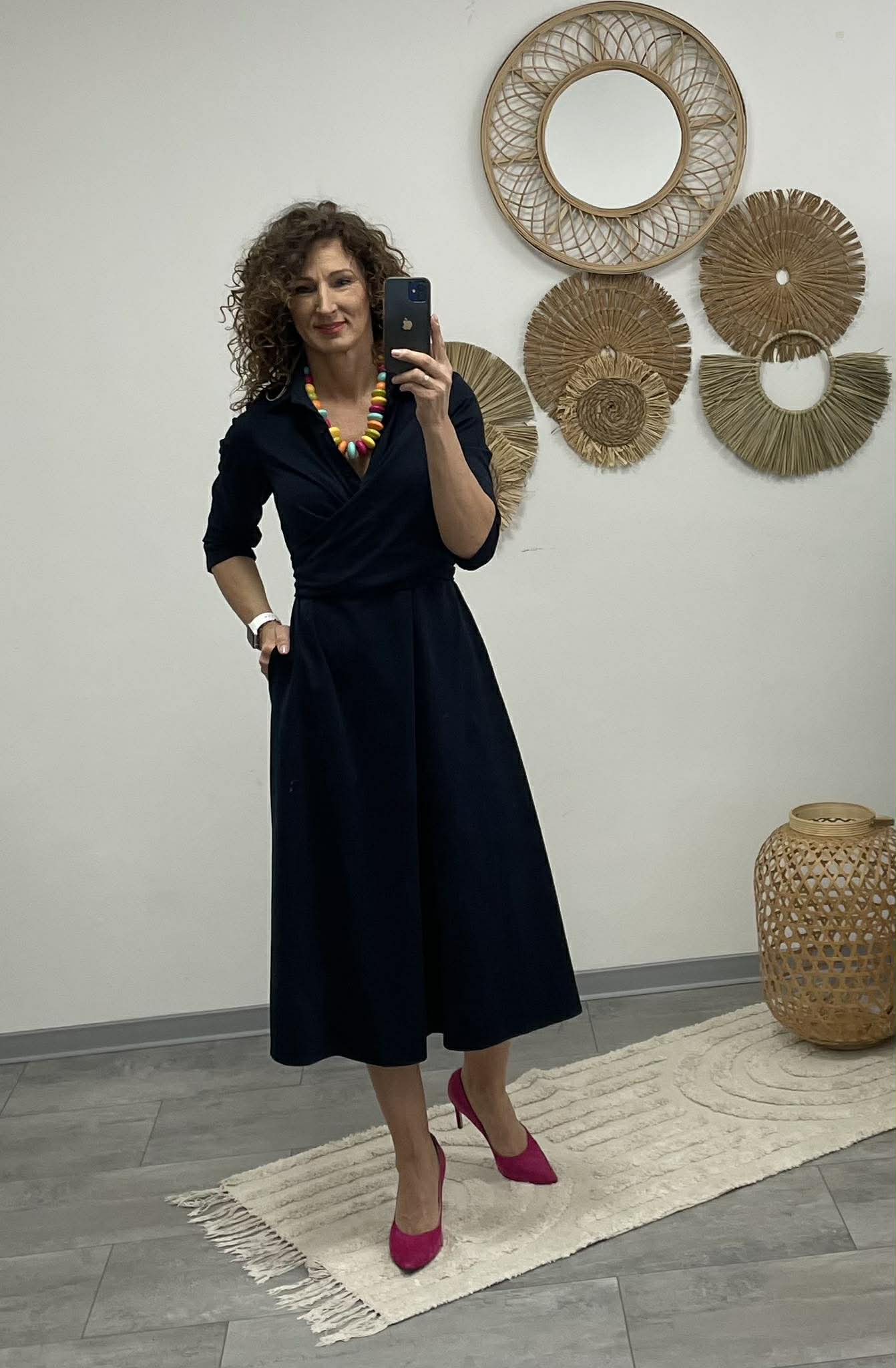 IRCSI - Átkötős ruha. Sötétkék