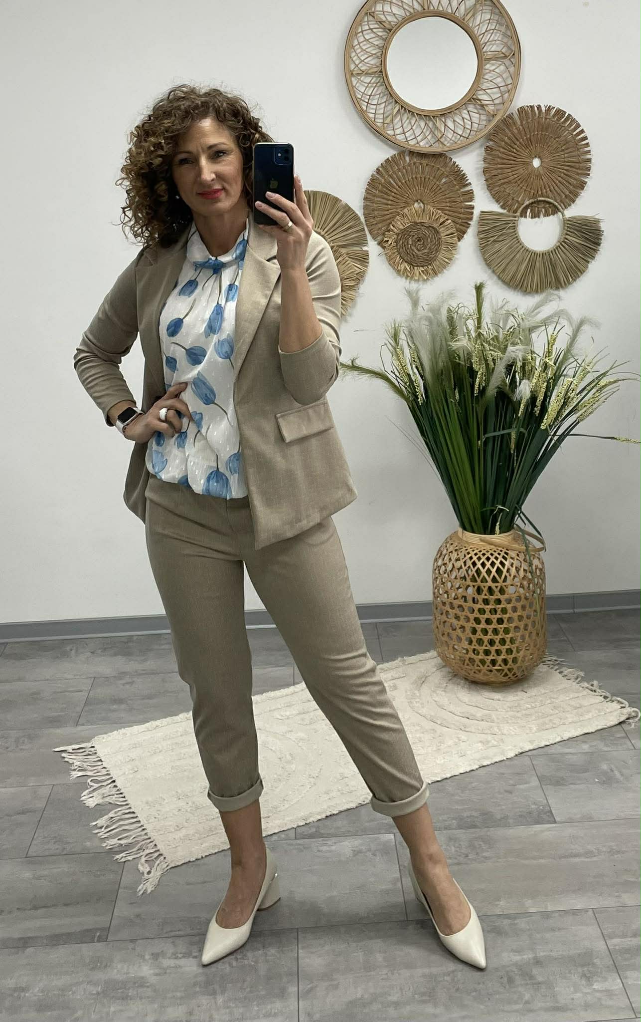 LCK - Gumis derekű nadrág. Mogyoróbarna