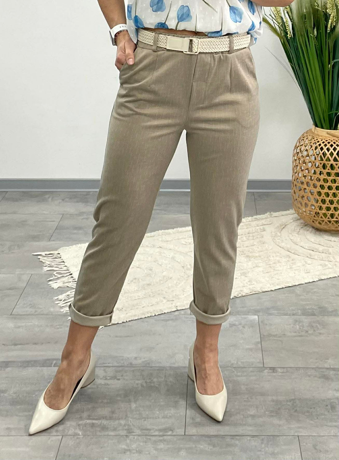 LCK - Gumis derekű nadrág. Mogyoróbarna