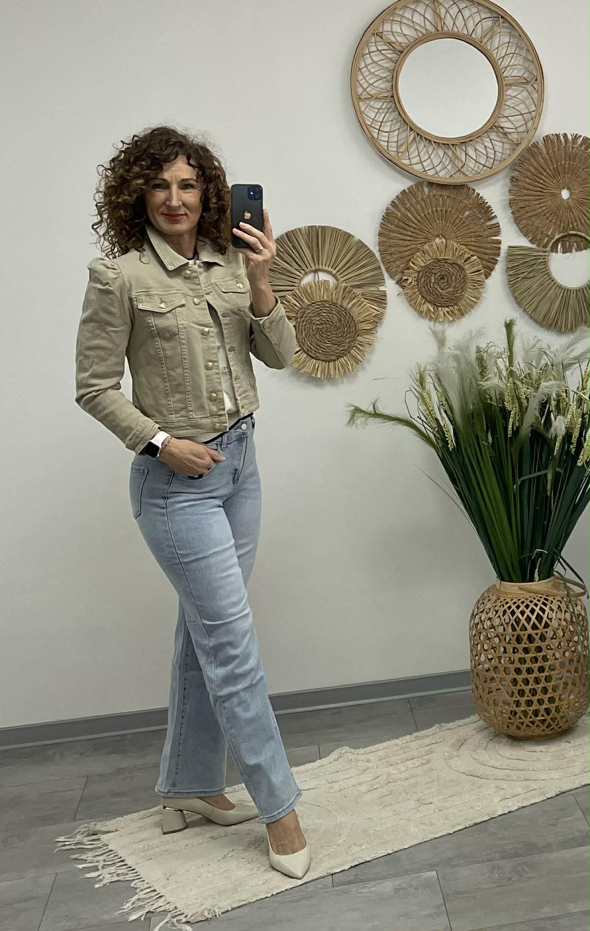 KIARA - Farmer dzseki. Bézs