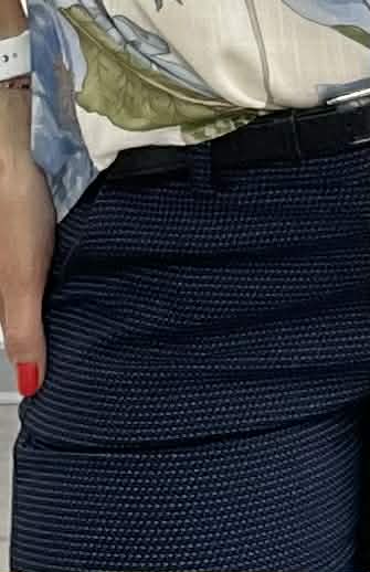 TAMI - elegáns sztreccs nadrág. Sötétkék