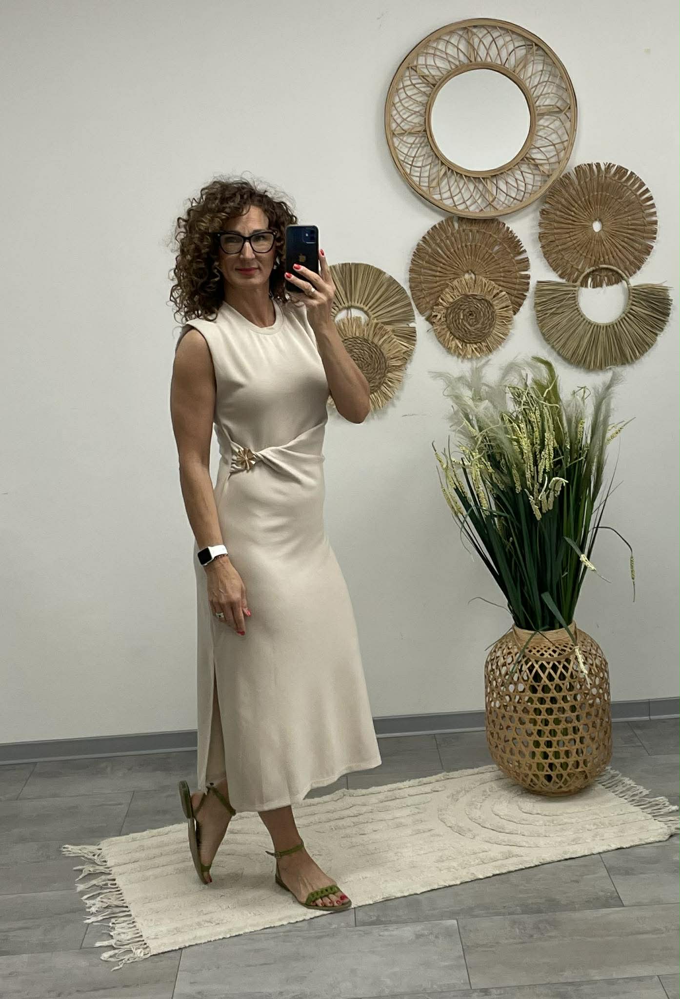 HELEN - Testkövető / BODYCON / ruha. Világosbézs