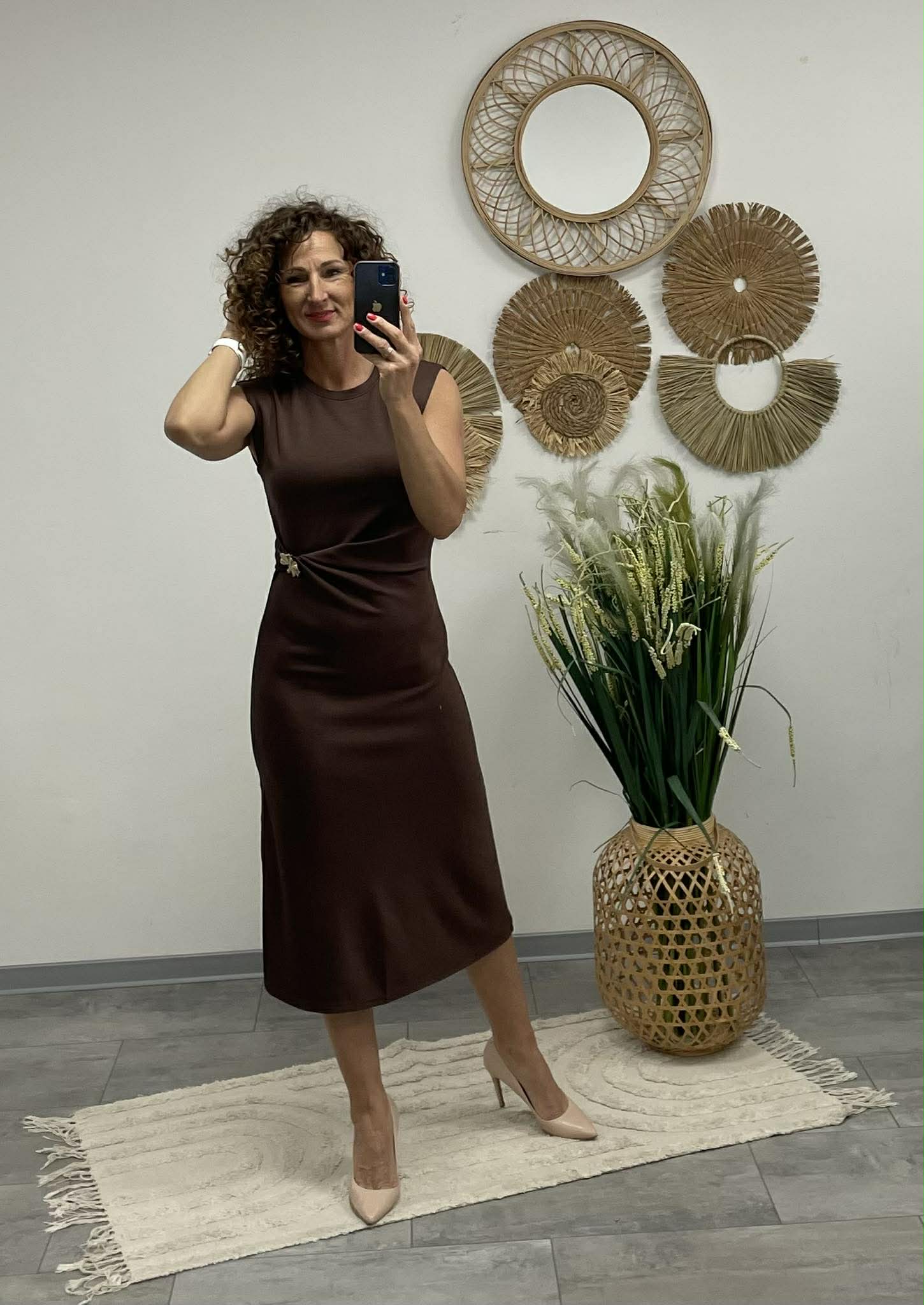 HELEN - Testkövető / BODYCON / ruha. Barna