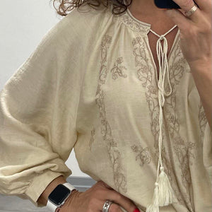 HÉDI - Hímzett blúz.Bézs
