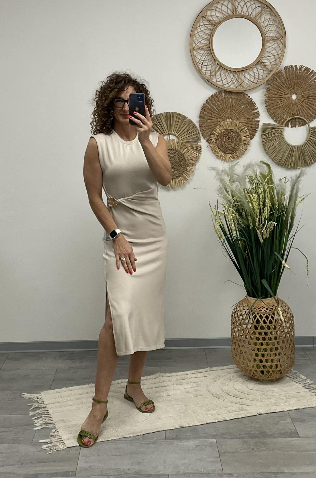 HELEN - Testkövető / BODYCON / ruha. Világosbézs