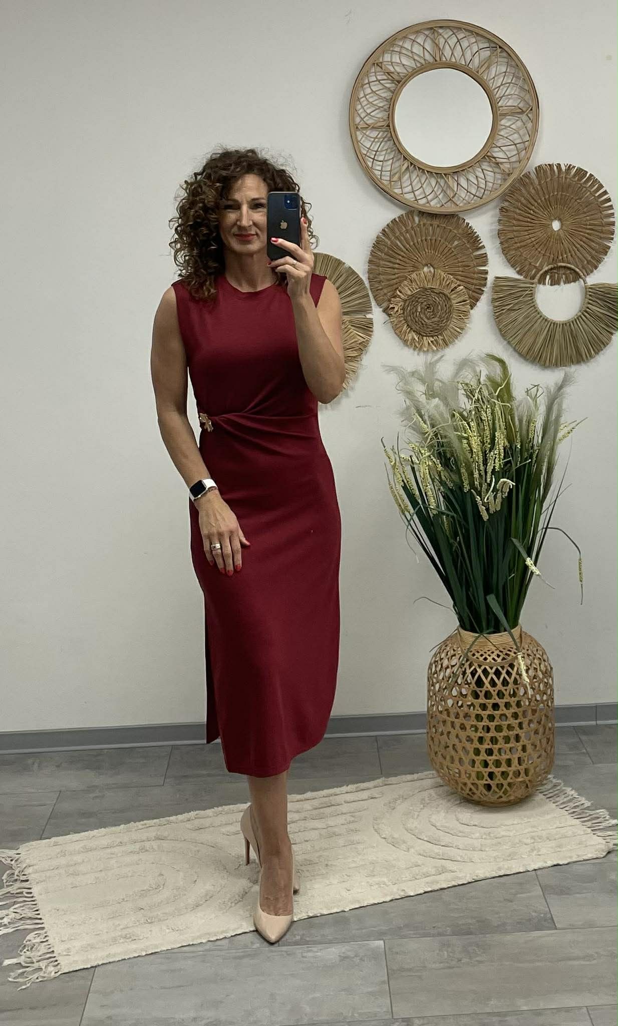 HELEN - Teskövető / BODYCON / ruha. Bordó