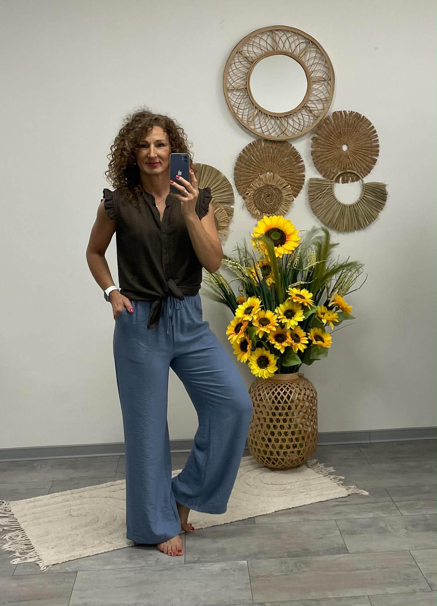 LEYLA- Bő szárú nadrág. Kék