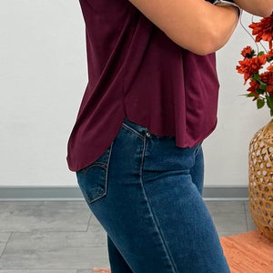JANA - Póló. Bordó