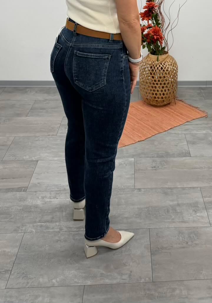 MILJA - Egyenes szárú farmer nadrág. Denimkék